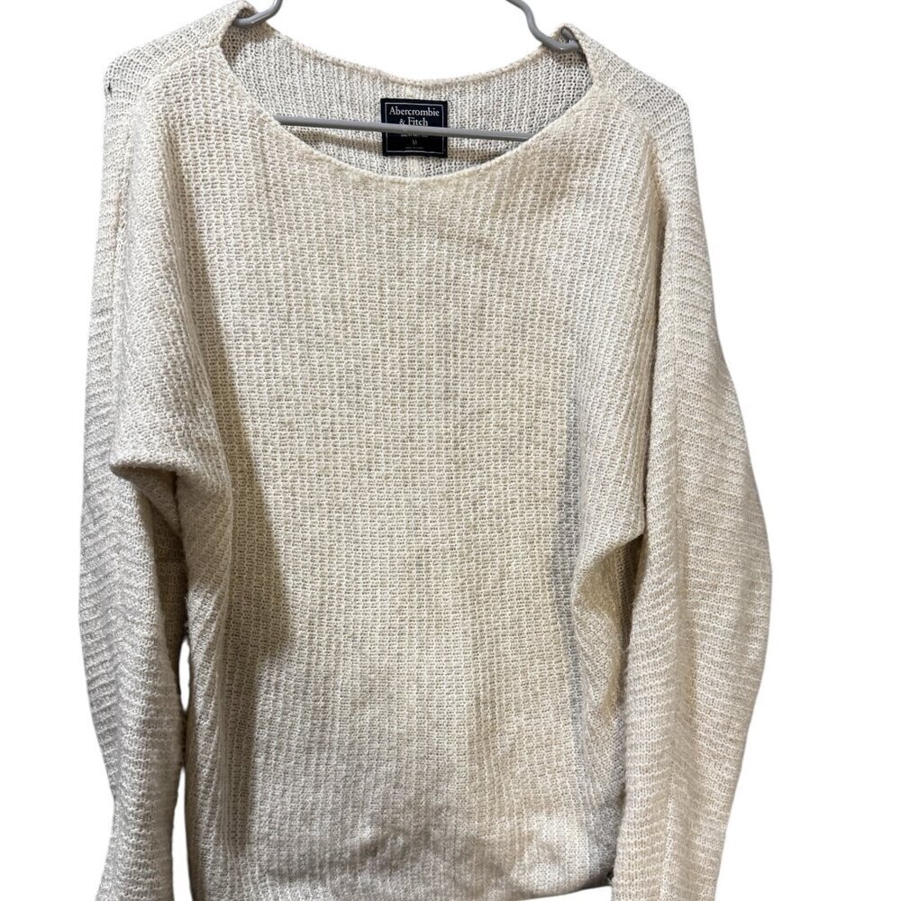 Abercrombie & Fitch Cream Knit Sweater Women’s Medium